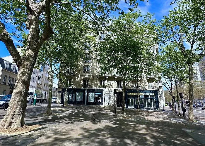 Charming Family Flat Near Montparnasse 아파트